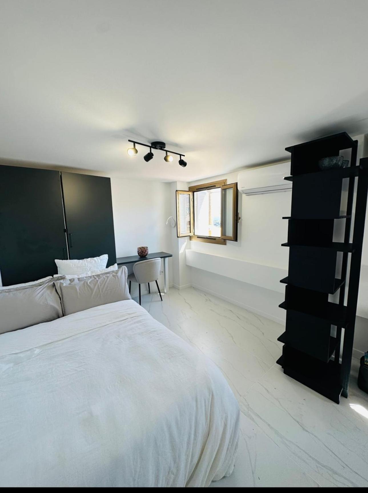 Studio Confort Business 20M2 - 2 Min A Pied De Monaco بوزولي المظهر الخارجي الصورة
